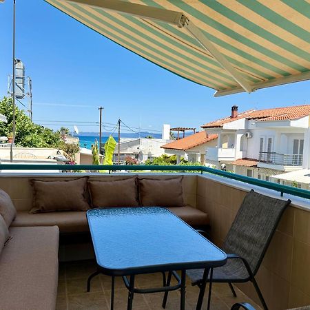 Emerald Seaside Apartment In Pefkohori 페프코초리 외부 사진